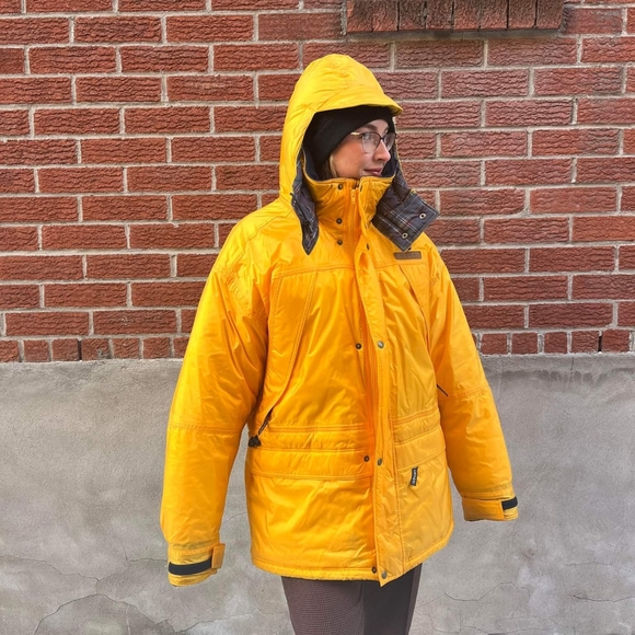 Louis Garneau Winter Jacket - Picture 6 of 7